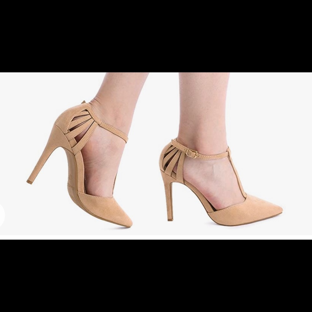 Size 6.5, only worn once beige heels